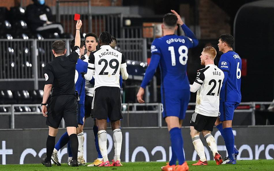 突发消息！阿莫里姆表示布鲁诺和芒特有望在对阵伯恩利时回归。 来源：The United Stand