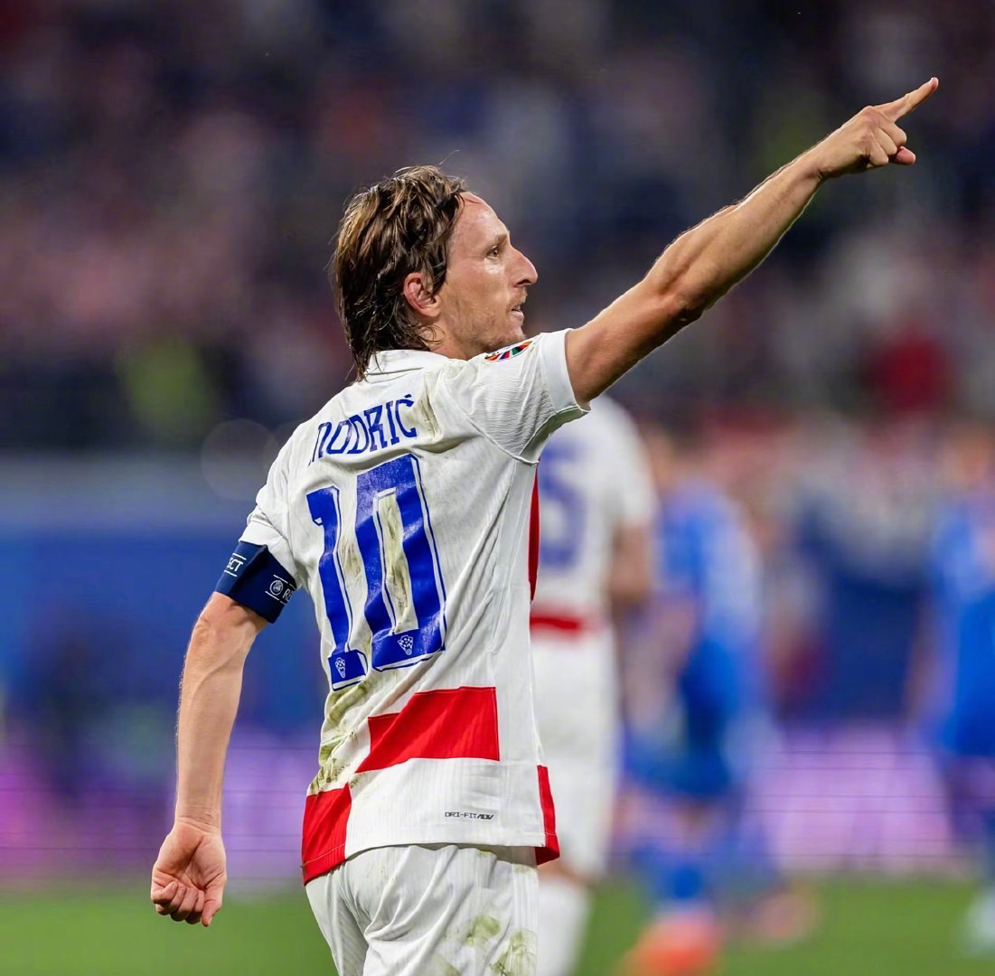 萨巴伦卡谈对阵郑钦文：不管面对谁，我都要打出自己最好的网球